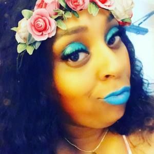 Meet your Posher, Natika